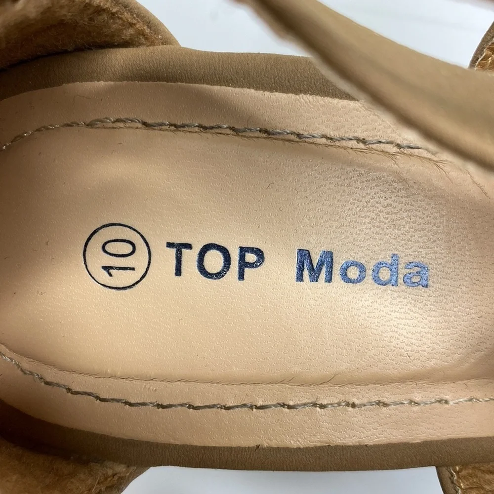Top Moda Tan Strappy Wedge Sandals With Zipper Back For Women Size‎ 10
